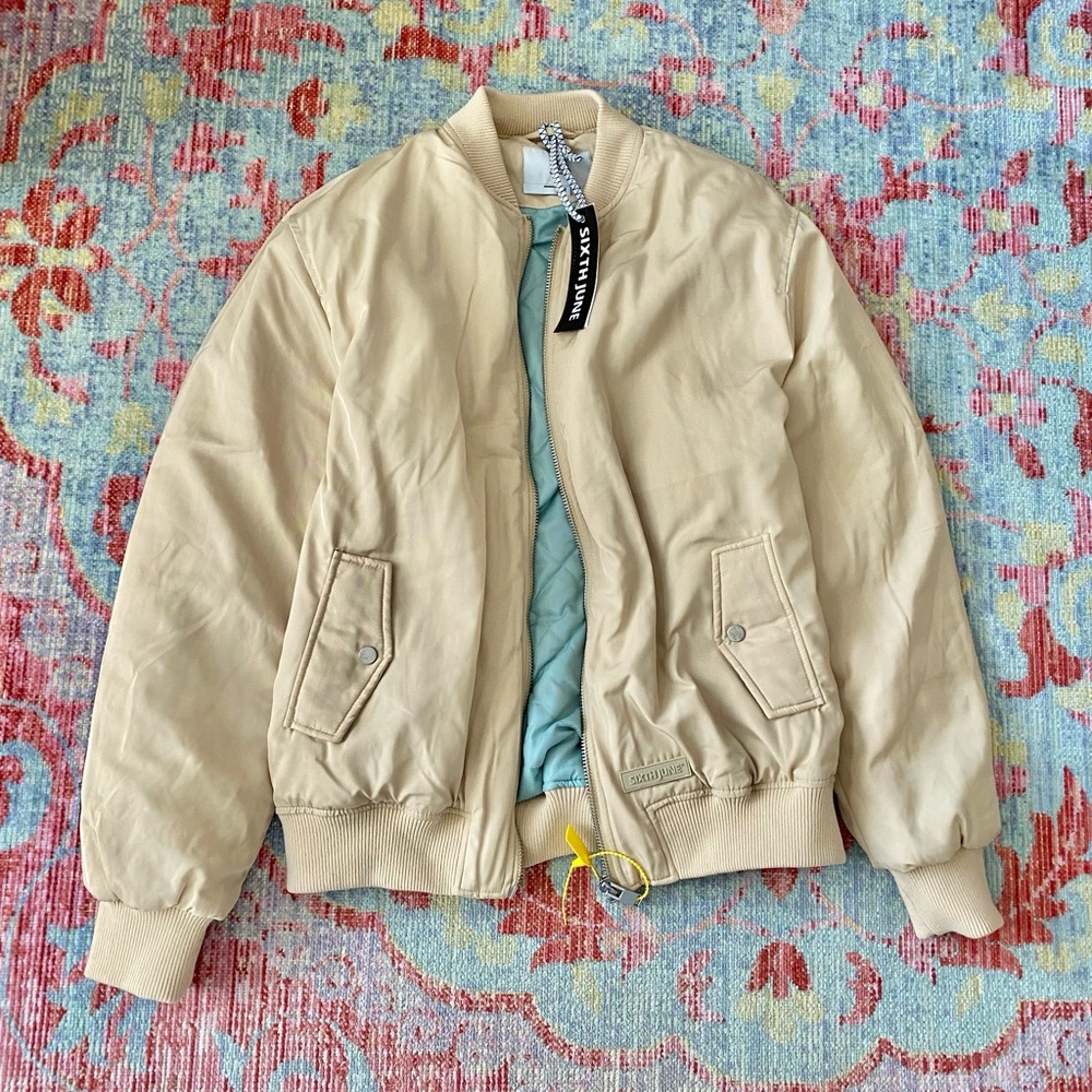 Bomber Jacket - Picture 4 of 4